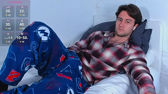 HonestAndrew's cam snapshot