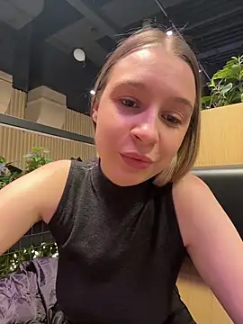 SashaCatt live sex cam