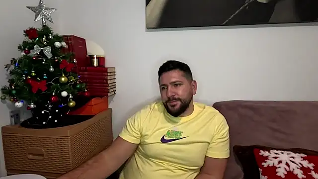 Gold_Alpha_Boy's cam snapshot