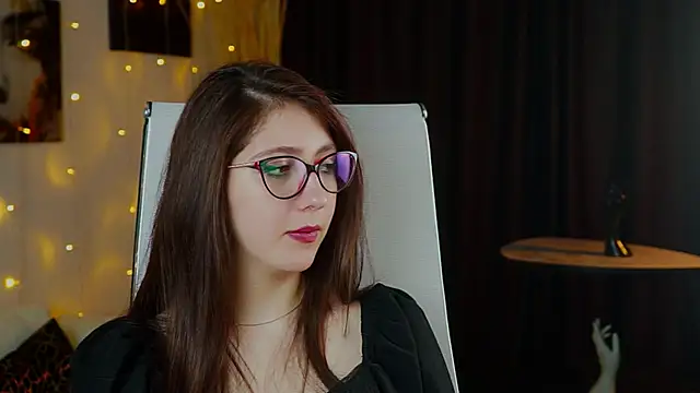 Mary_Miiller's cam snapshot