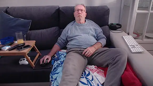 Nudelschwanz live sex cam