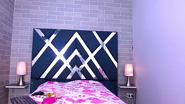 AndreaGil_ live sex cam