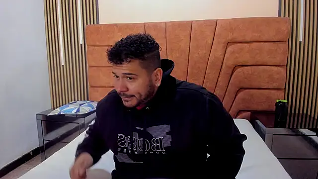 michael_hill1 live sex cam