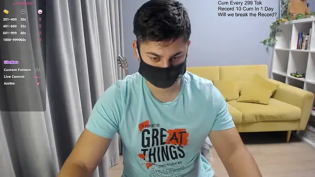 Tomguys live sex cam