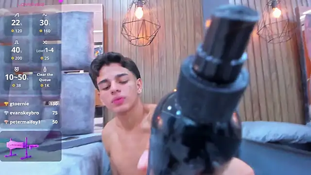 owen__johnson live sex cam