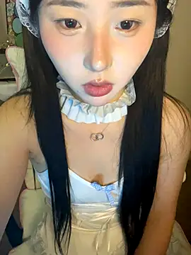 Xiner1177 live sex cam