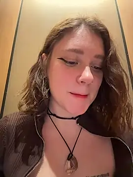 lucy-joy live sex cam