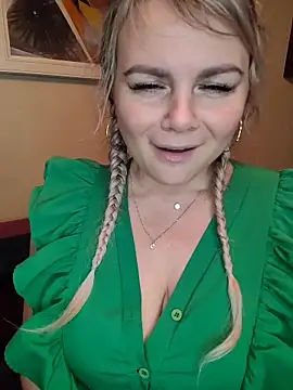 candy_queeen live sex cam