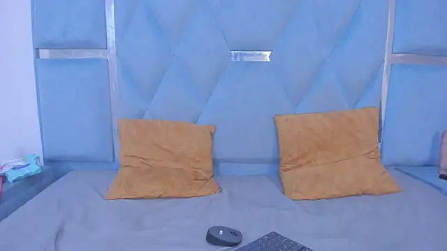 DaylesAndHarry live sex cam