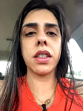 Monahliza live sex cam