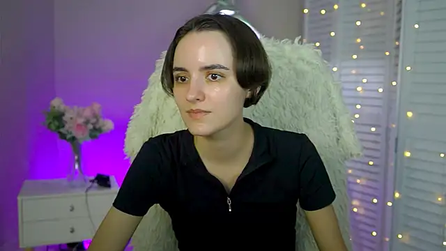 KateWillows's cam snapshot