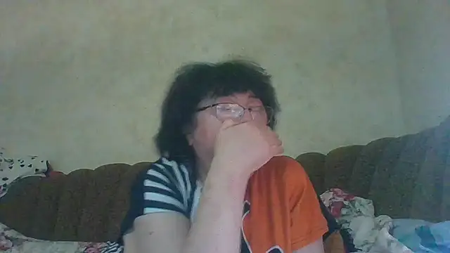 MilaSky5303's cam snapshot