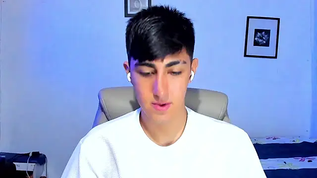 babymaik live sex cam