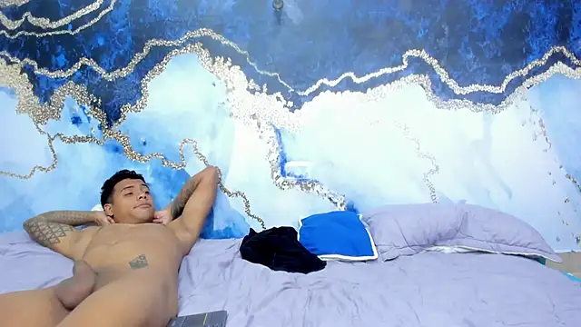 Juicy_Creww live sex cam