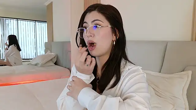 Zoe_Benson live sex cam