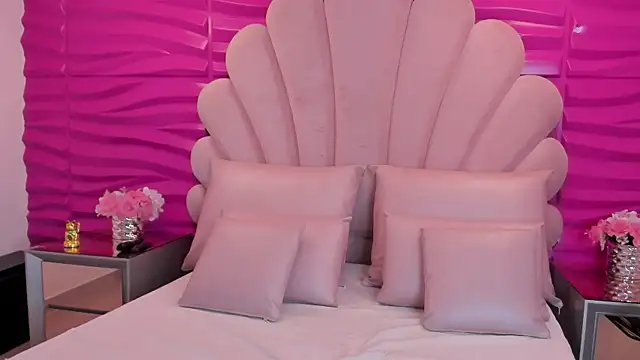 NatallieBlaze's cam snapshot