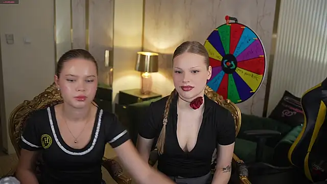 Jessica_start's cam snapshot