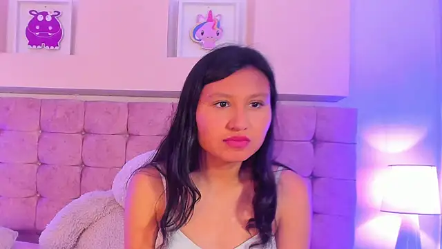 Katy_Gomez_'s cam snapshot