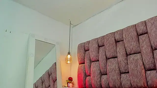 missdahlia-'s cam snapshot