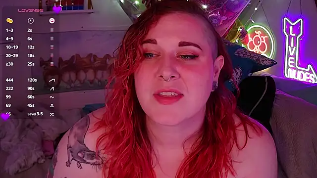 opalreigning live sex cam