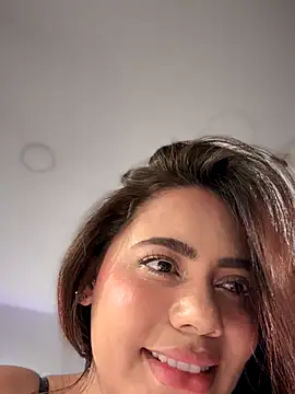 Aryrosee live sex cam