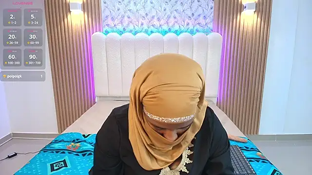 Lina_arabiann's cam snapshot