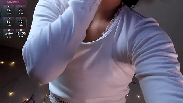 Elle_wooods's cam snapshot