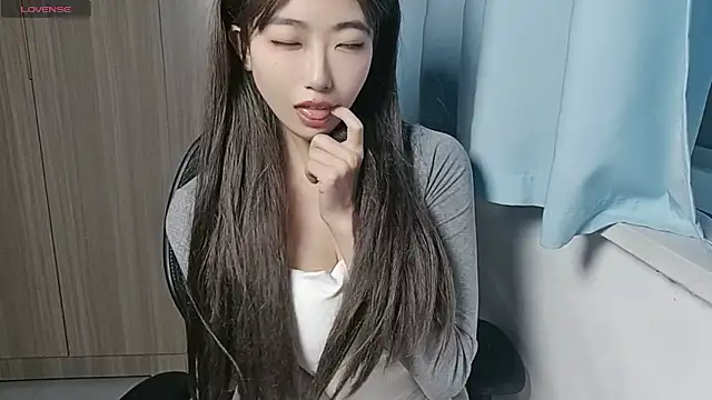 Yyoo-99's cam snapshot