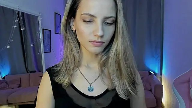 amelia_meili's cam snapshot