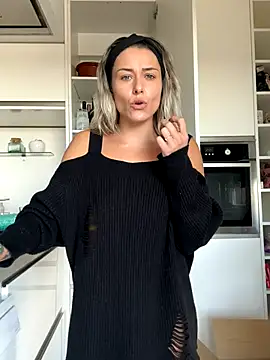 petrouchkaaa_ live sex cam