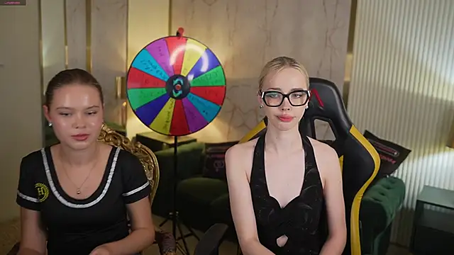 Jessica_start's cam snapshot