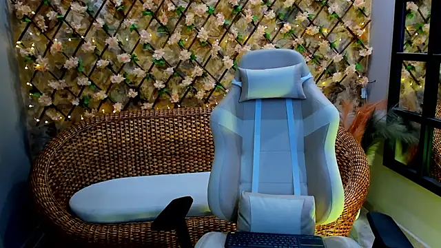 TATTOOSEXDOLL's cam snapshot