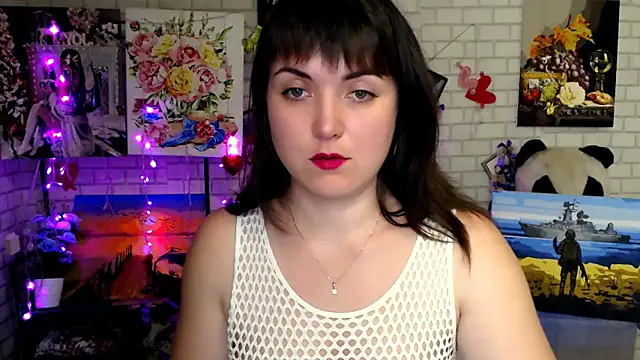 Darina_M_ live sex cam