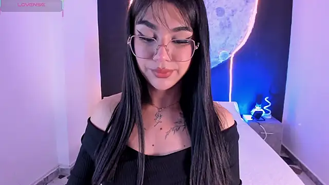 RoseCassie live sex cam