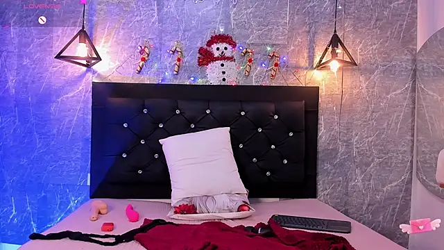 emberhodson's cam snapshot