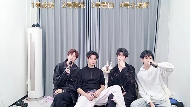 QYBOYS-001's cam snapshot