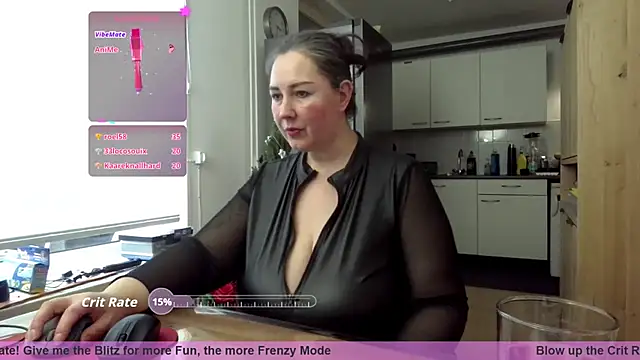 MilfGina live sex cam