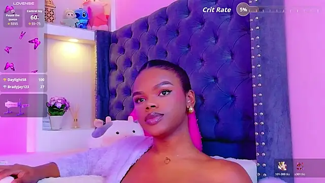 CamiEstrada live sex cam