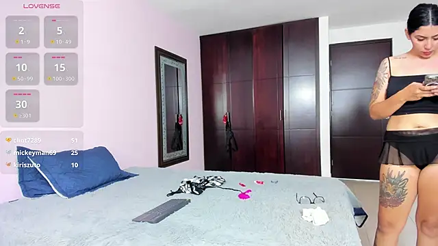 marianaandvalen live sex cam