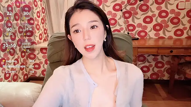 Agelin- live sex cam