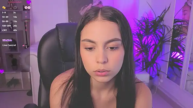 Aleejaa__ live sex cam