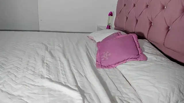 linda_skinny's cam snapshot