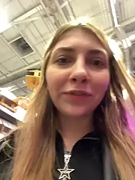 Sunny___Bunny live sex cam