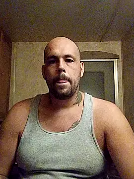 BigriskDaddy92's cam snapshot