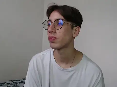 Dio__morningstar's cam snapshot