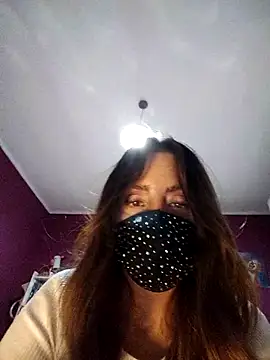 Akemi_rossi live sex cam