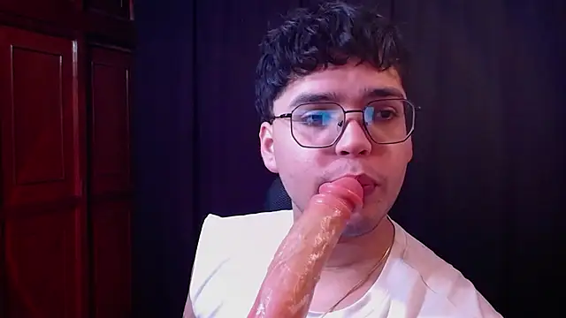 Danijungle's cam snapshot