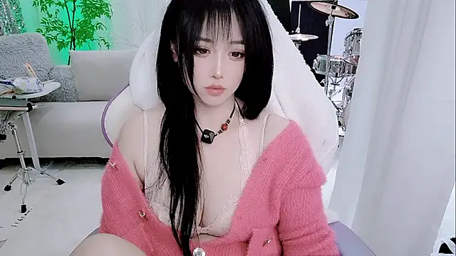 Evangelin-e live sex cam