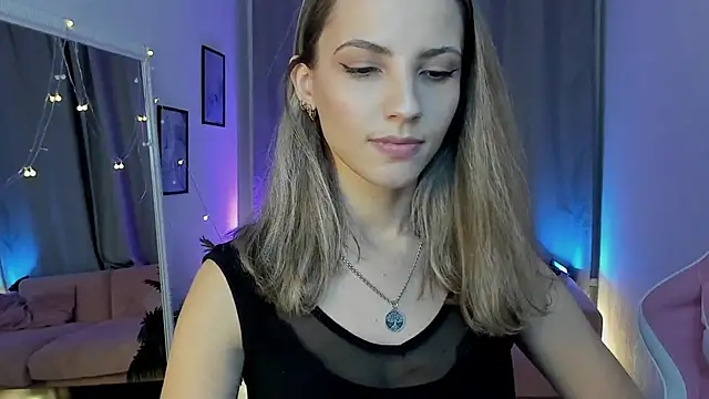 amelia_meili's cam snapshot