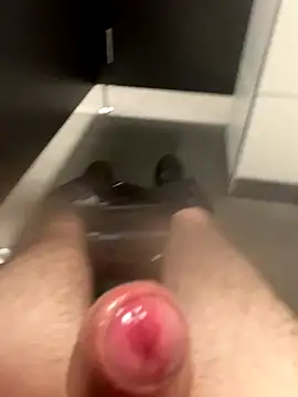 Drummer112 live sex cam